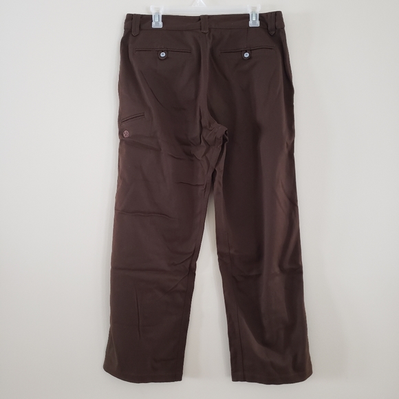 Lululemon – Technical Pants - Picture 2 of 6